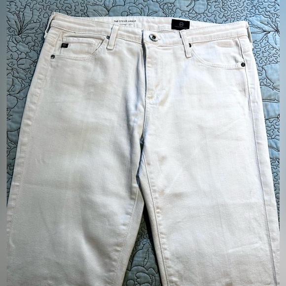 AG ADRIANO GOLDSCHMIED Stevie Slim Straight Raw Hem White Crop Ankle Jeans Sz 28 - Picture 3 of 13